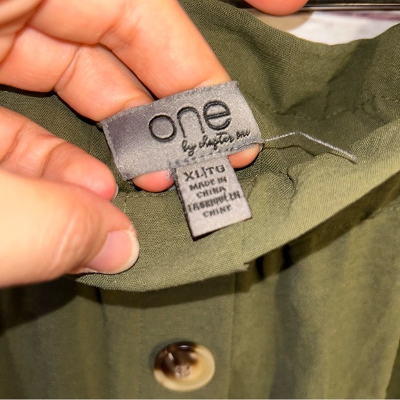 NWT Green Pants - Picture 2 of 3